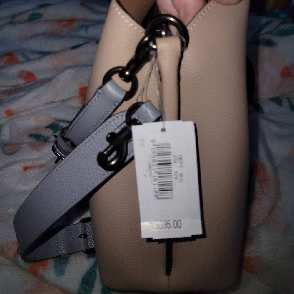 Brand Coach handbag NWT - Picture 5 of 9